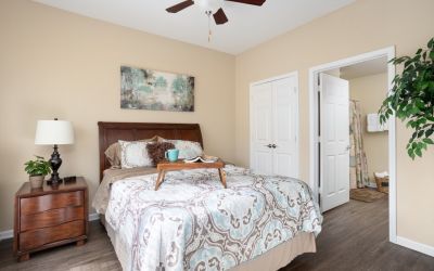 glenbrooke-palm-bay-17-unit-bedroom.jpg