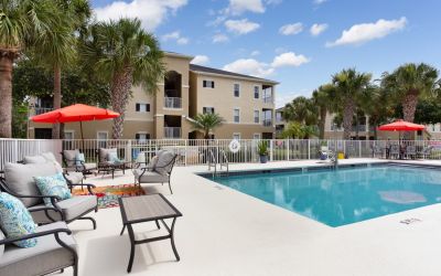 glenbrooke-palm-bay-33-pool-area.jpg